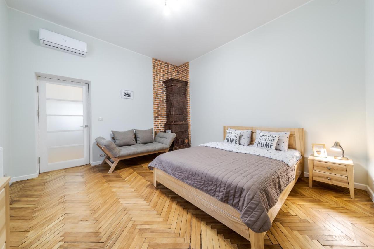 Apartment Inshiapartments On Teodora Square Lviv